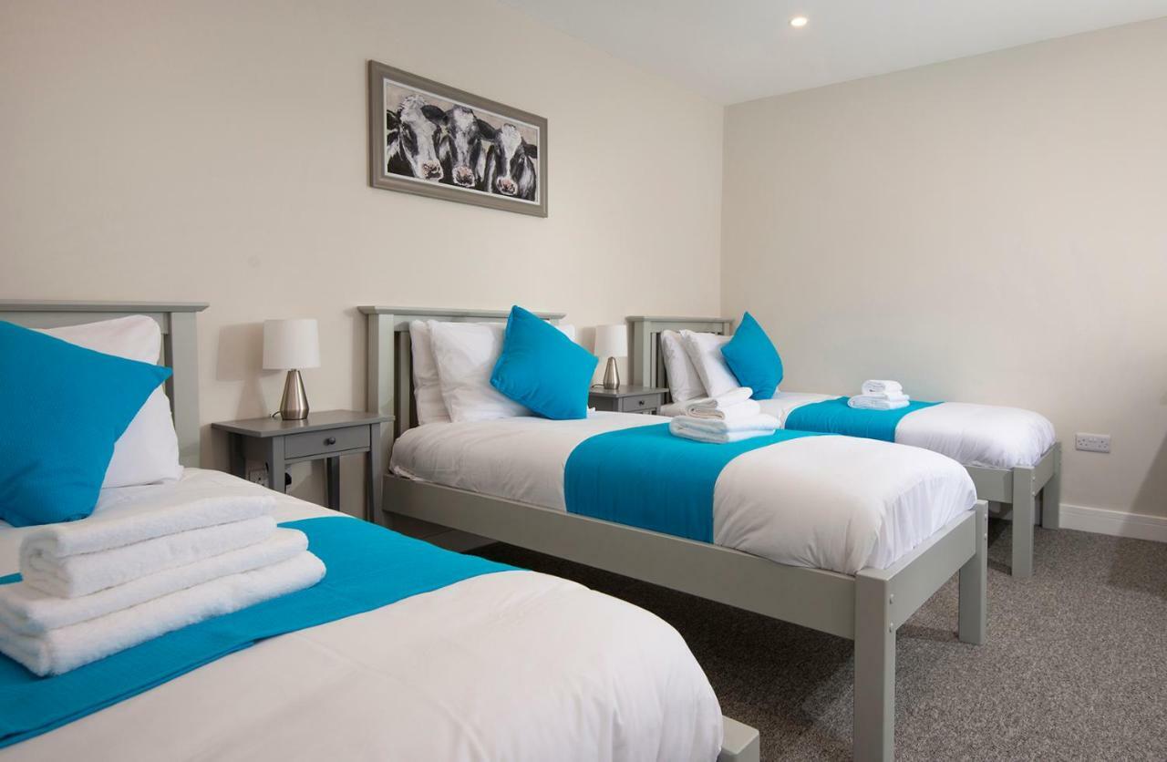 Appartement Flat C - Spacious First Floor, 3 Bedroom, 2 Bathroom In Central Southsea,