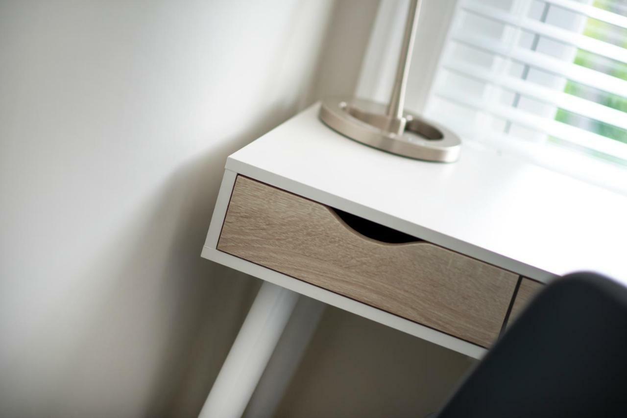 Flat C - Spacious First Floor, 3 Bedroom, 2 Bathroom In Central Southsea, Appartement *